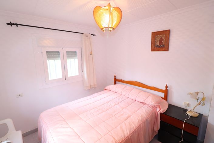 Image No.44-4 Bed Country House for sale