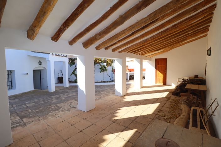 Image No.41-3 Bed Cortijo for sale
