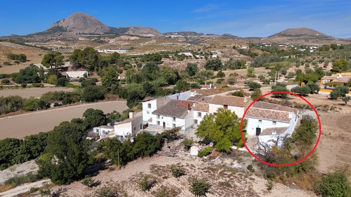 Image No.48-3 Bed Cortijo for sale