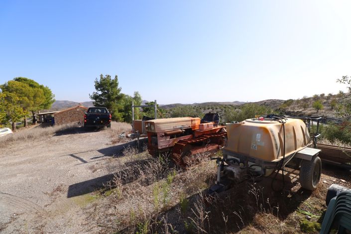 Image No.43-4 Bed Country House for sale