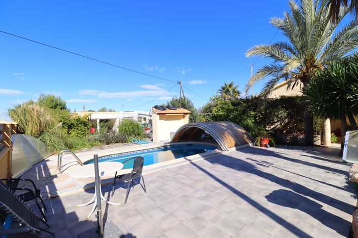 Image No.9-4 Bed Country House for sale