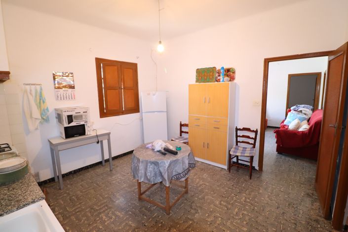 Image No.11-3 Bed Country House for sale