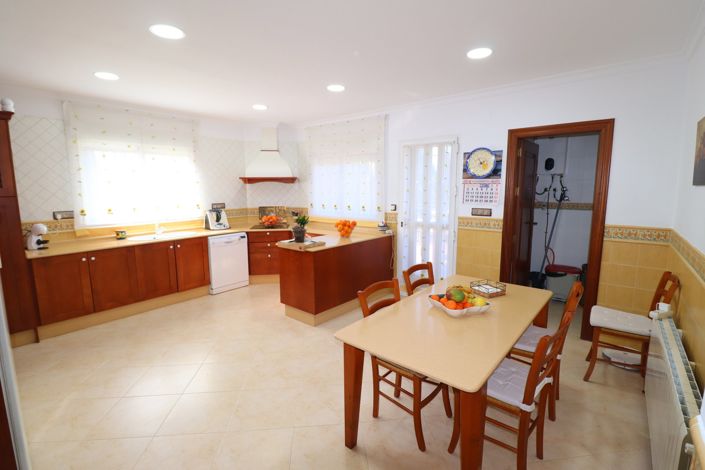 Image No.19-Villa con 4 dormitorios en venta