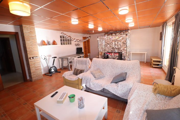 Image No.45-4 Bed Villa for sale