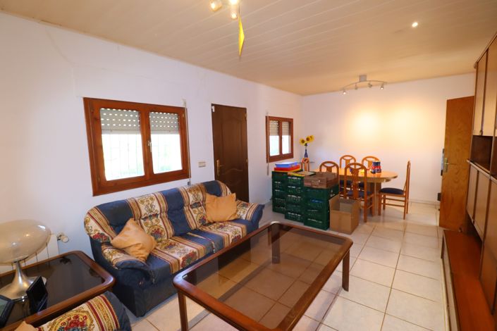 Image No.10-5 Bed Country House for sale