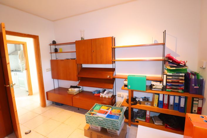 Image No.15-5 Bed Country House for sale