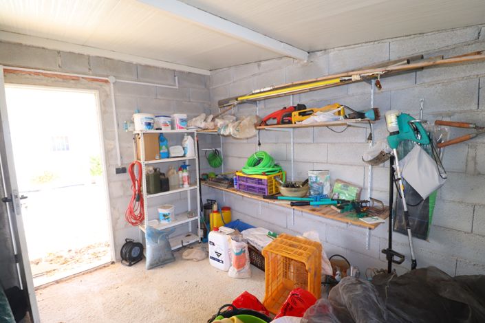 Image No.25-5 Bed Country House for sale