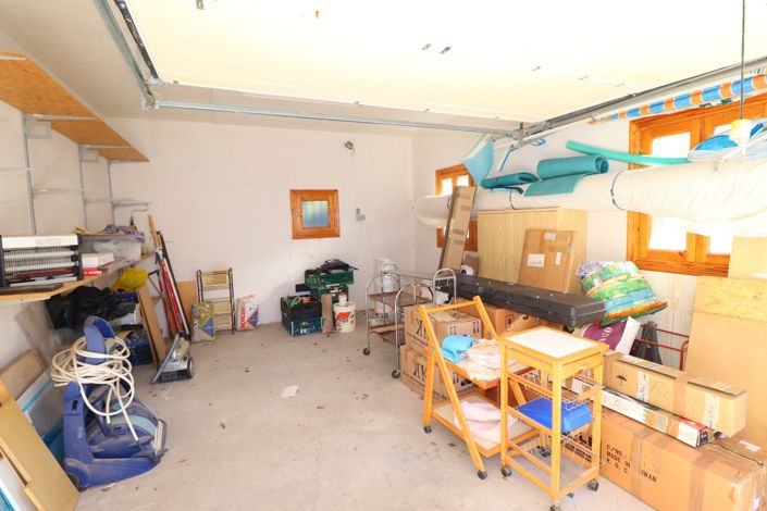 Image No.27-5 Bed Country House for sale