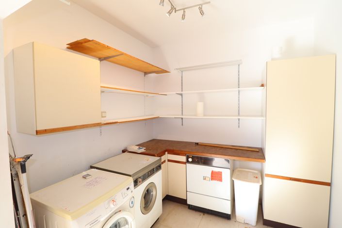 Image No.29-5 Bed Country House for sale