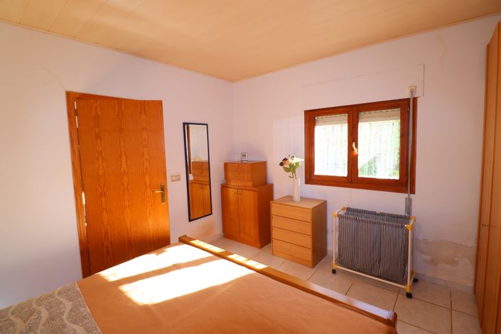 Image No.6-5 Bed Country House for sale