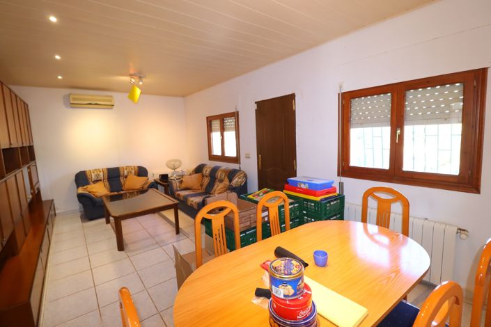 Image No.9-5 Bed Country House for sale