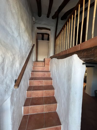 Image No.7-8 Bed Cortijo for sale