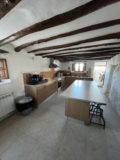 Image No.20-8 Bed Cortijo for sale