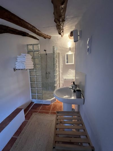 Image No.36-8 Bed Cortijo for sale