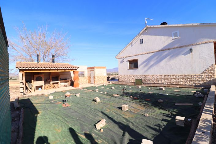 Image No.45-6 Bed Country House for sale