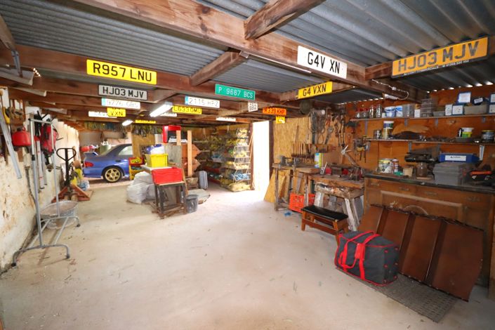 Image No.41-3 Bed Country House for sale