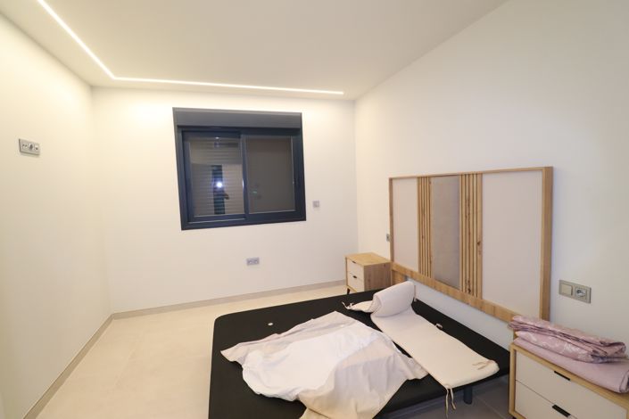 Image No.22-3 Bed Villa for sale