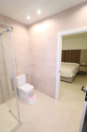 Image No.27-3 Bed Villa for sale