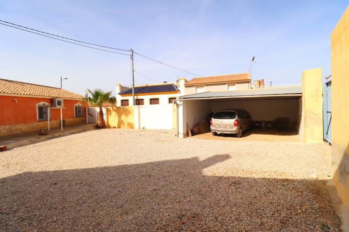 Image No.38-5 Bed Country House for sale