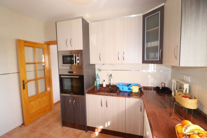 Image No.9-5 Bed Country House for sale