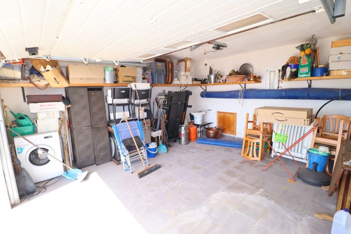 Image No.45-3 Bed Country House for sale