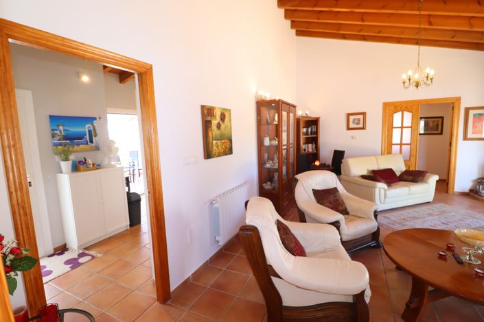 Image No.17-3 Bed Villa for sale
