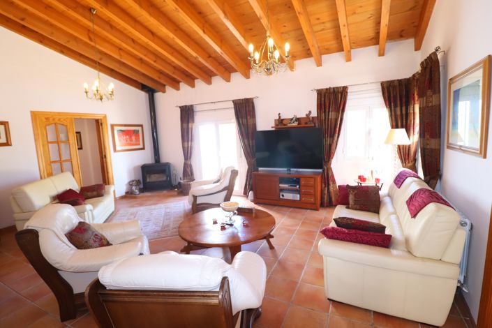 Image No.19-3 Bed Villa for sale