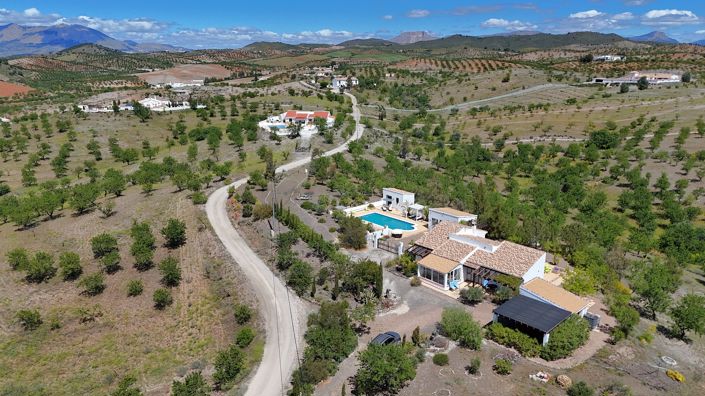 Image No.4-3 Bed Villa for sale
