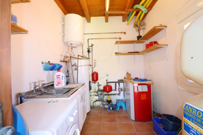 Image No.44-3 Bed Villa for sale
