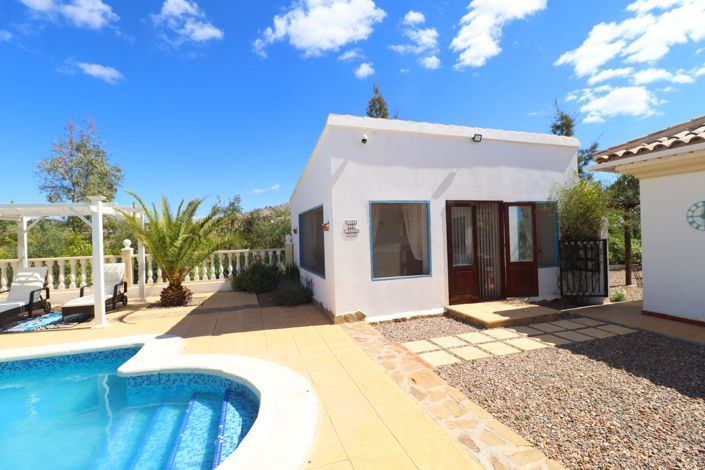 Image No.45-3 Bed Villa for sale