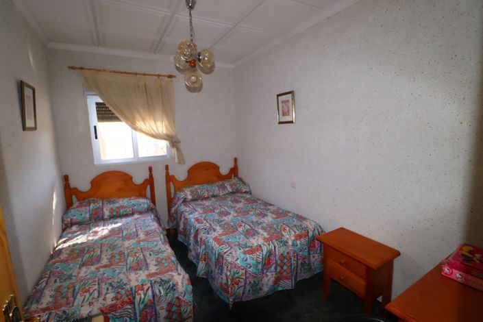 Image No.24-3 Bed Country House for sale