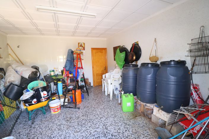 Image No.27-3 Bed Country House for sale