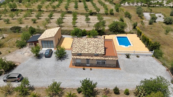 Image No.4-4 Bed Country House for sale