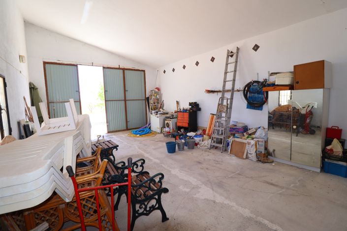 Image No.46-4 Bed Country House for sale