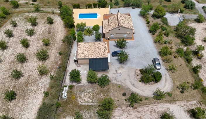 Image No.6-4 Bed Country House for sale