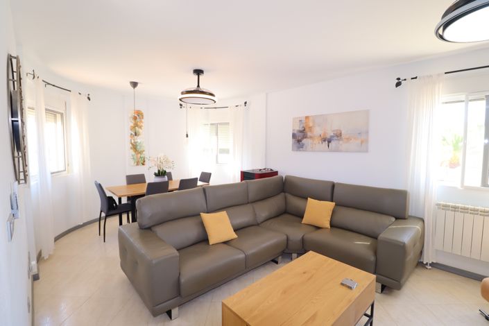 Image No.14-4 Bed Villa for sale