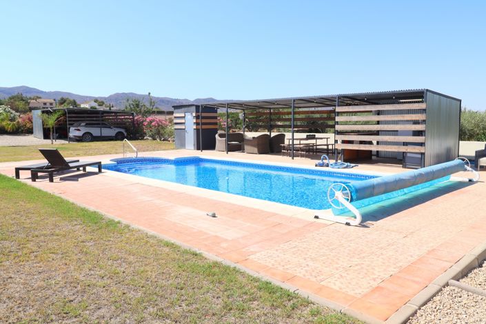 Image No.8-4 Bed Villa for sale