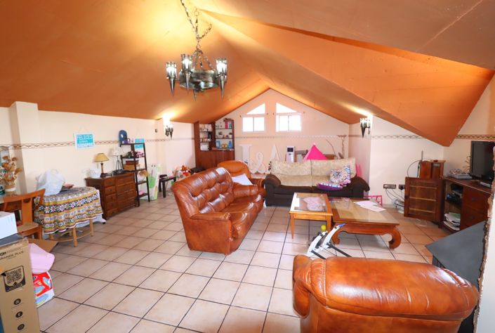 Image No.41-4 Bed Villa for sale