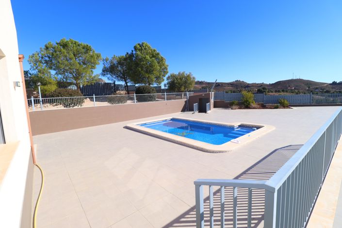 Image No.10-5 Bed Villa for sale
