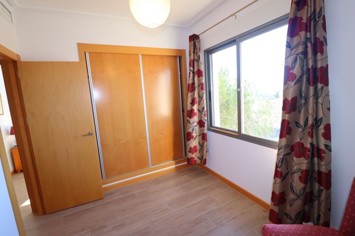 Image No.37-5 Bed Villa for sale