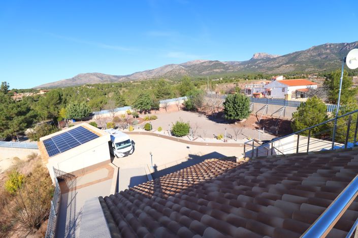 Image No.40-5 Bed Villa for sale