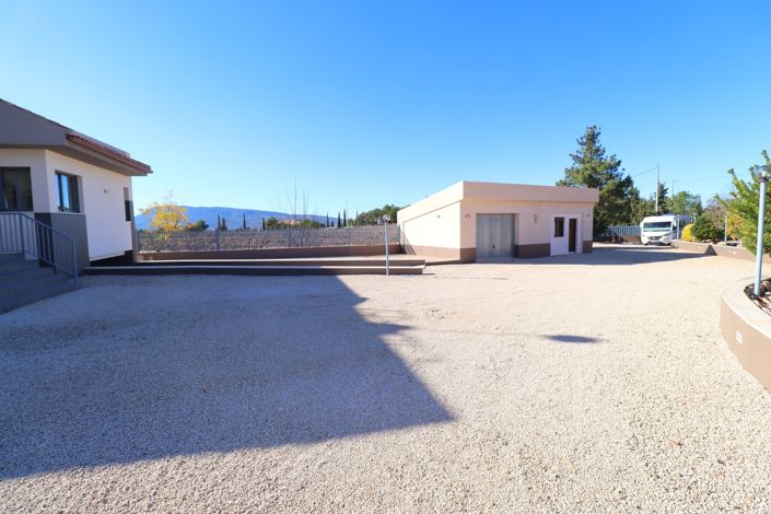 Image No.47-5 Bed Villa for sale