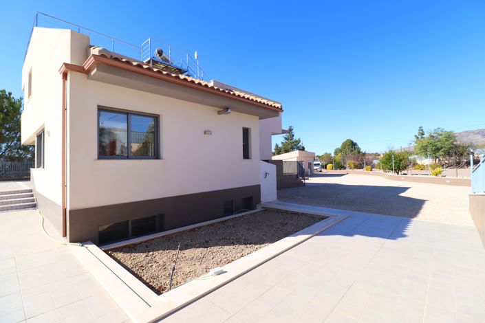 Image No.7-5 Bed Villa for sale
