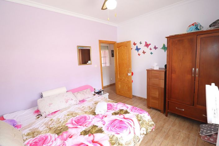 Image No.29-3 Bed Villa for sale