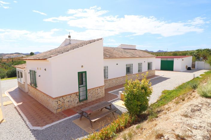 Image No.4-3 Bed Villa for sale