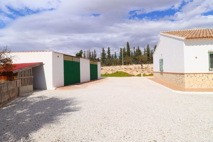 Image No.45-3 Bed Villa for sale