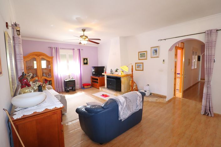 Image No.9-3 Bed Villa for sale