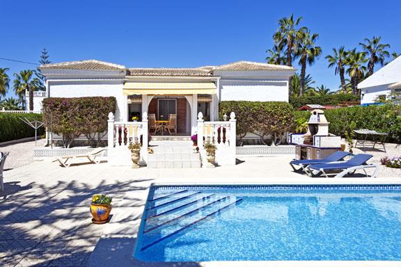 Image No.1-Villa / Détaché de 3 chambres à vendre à San Luis
