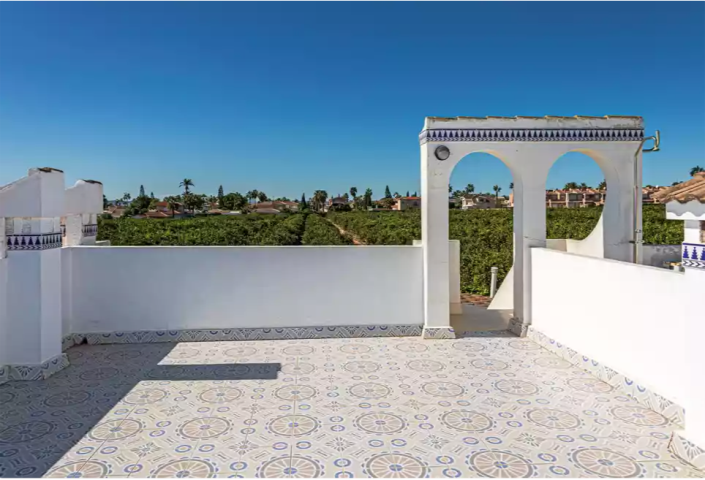 Image No.22-2 Bed Bungalow for sale