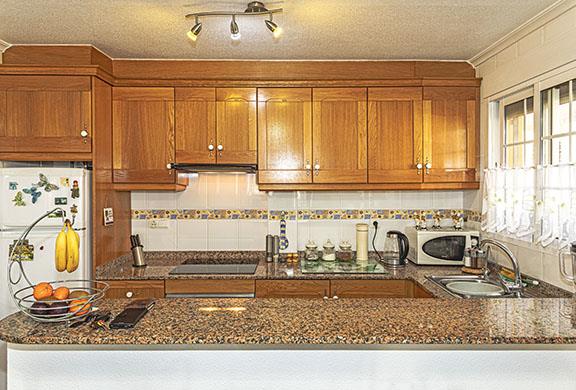 Image No.10-3 Bed House/Villa for sale